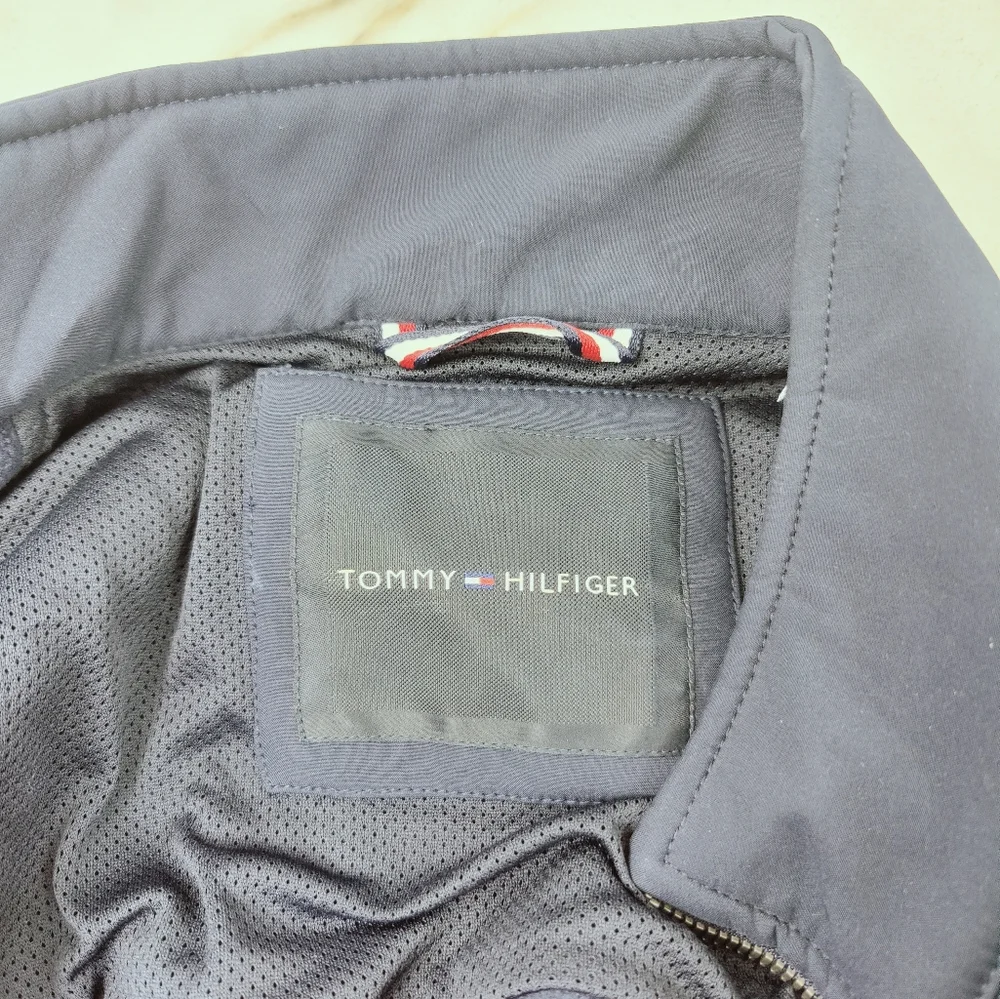 EUC Tommy Hilfiger Men's Navy Classic Soft Shell Zip Front Jacket, Sz M